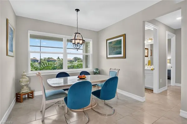 $925,000 | 18725 Lake Hammock Drive, Naples, FL 34114