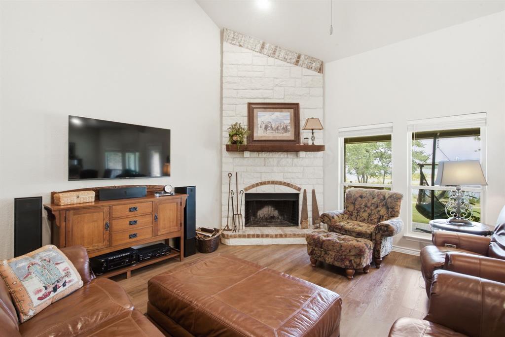 640 Sunfish Point Bluff Dale, TX 76433 - Photo 16 of 39