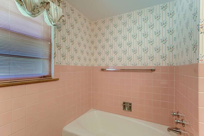 17 River Bluff Road Elgin, IL 60120 - Photo 16 of 28