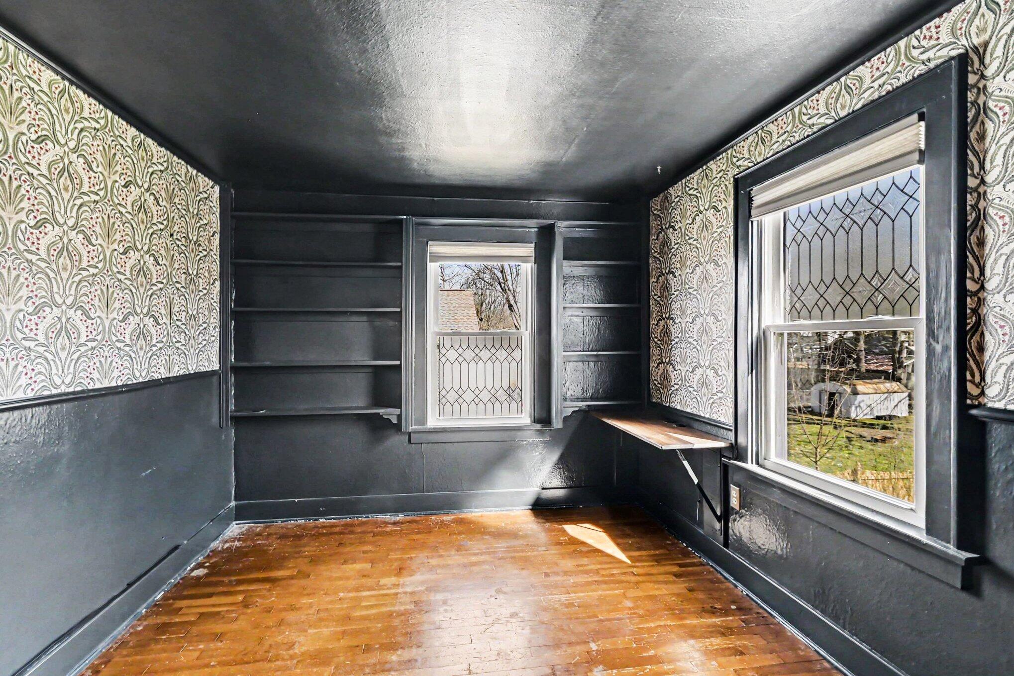 537 West Maple Street Mason, MI 48854 - Photo 13 of 24 mm10