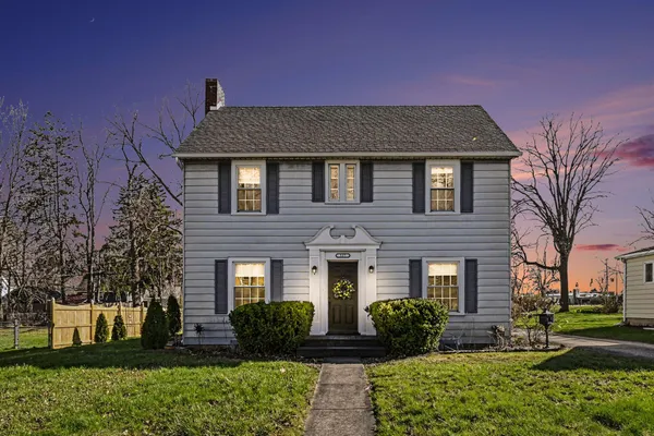 $229,900 | 537 West Maple Street, Mason, MI 48854