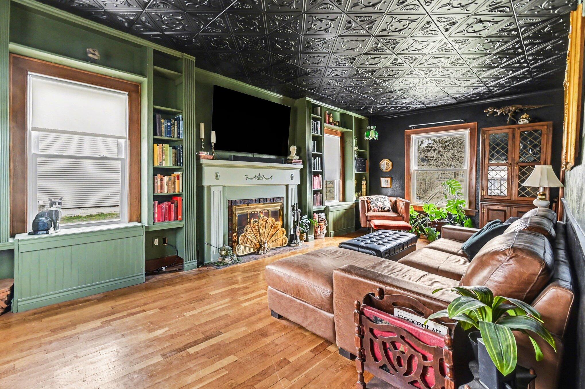 537 West Maple Street Mason, MI 48854 - Photo 6 of 24 mm6