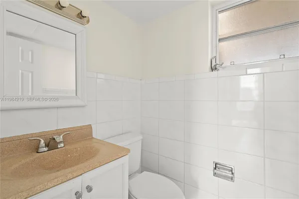 $2,200 | 8870 Fontainebleau Boulevard, Unit 503, Miami, FL 33172