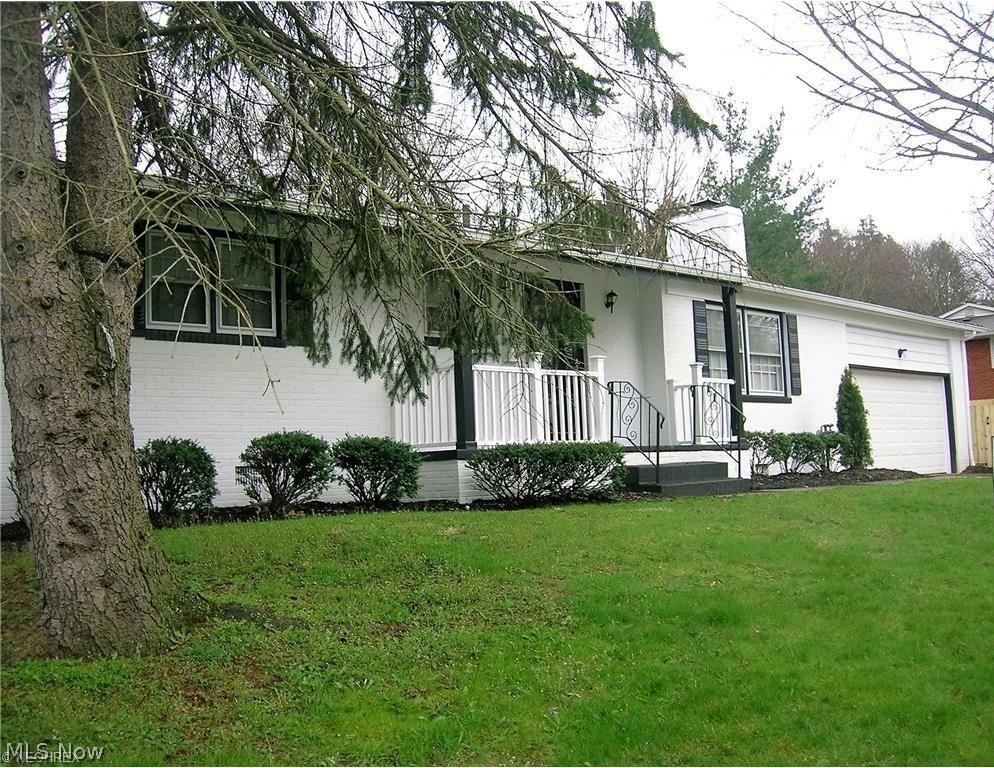 699 Garnette Road Akron, OH 44313 - Photo 3 of 27