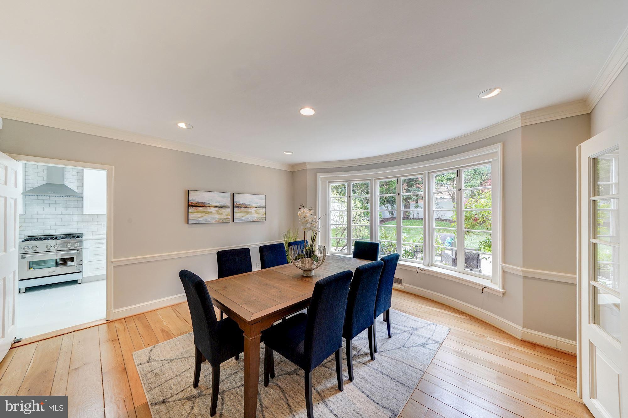 4909 Linnean Avenue Northwest Washington, DC 20008 - Photo 11 of 36