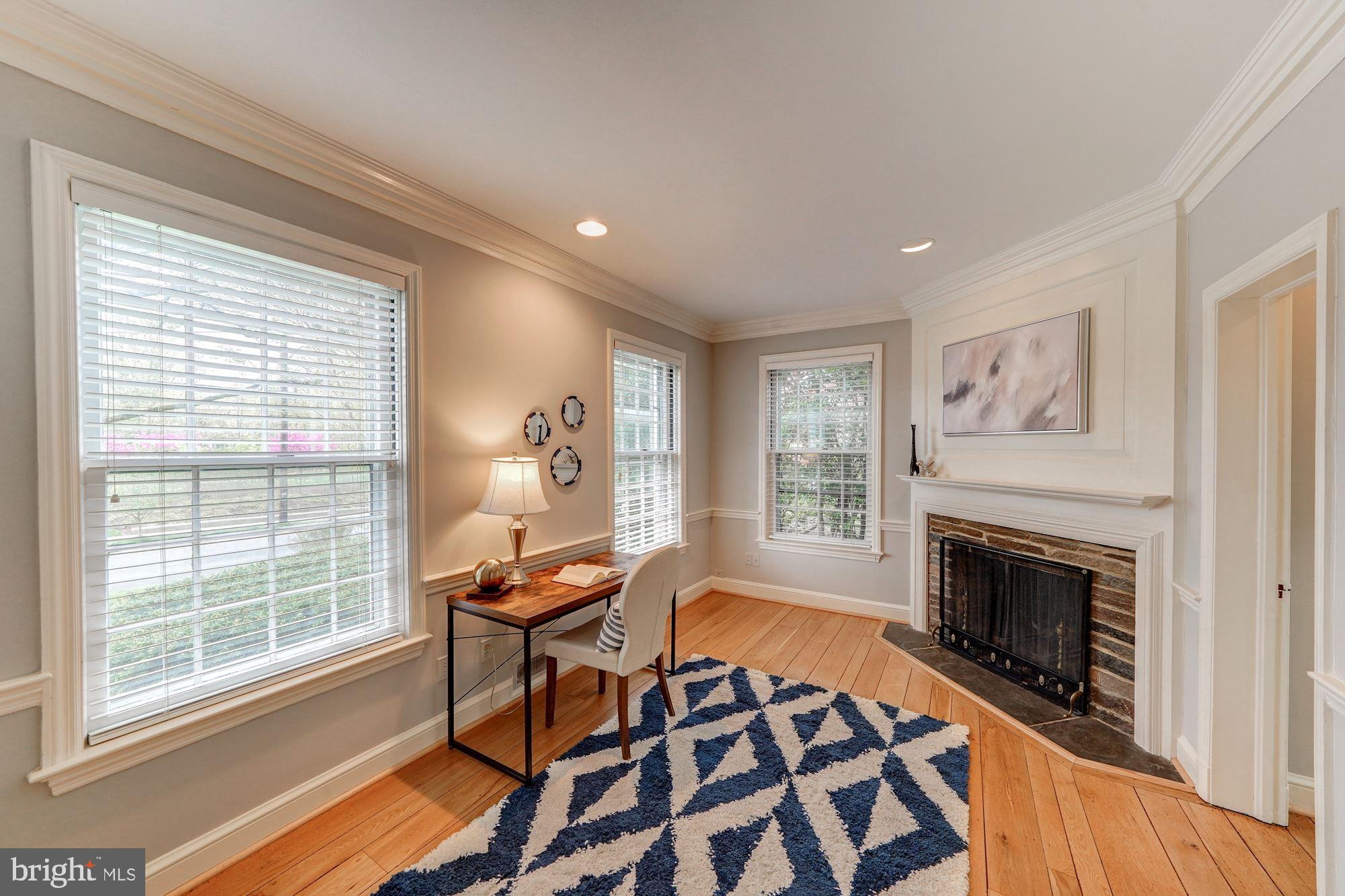 4909 Linnean Avenue Northwest Washington, DC 20008 - Photo 12 of 36