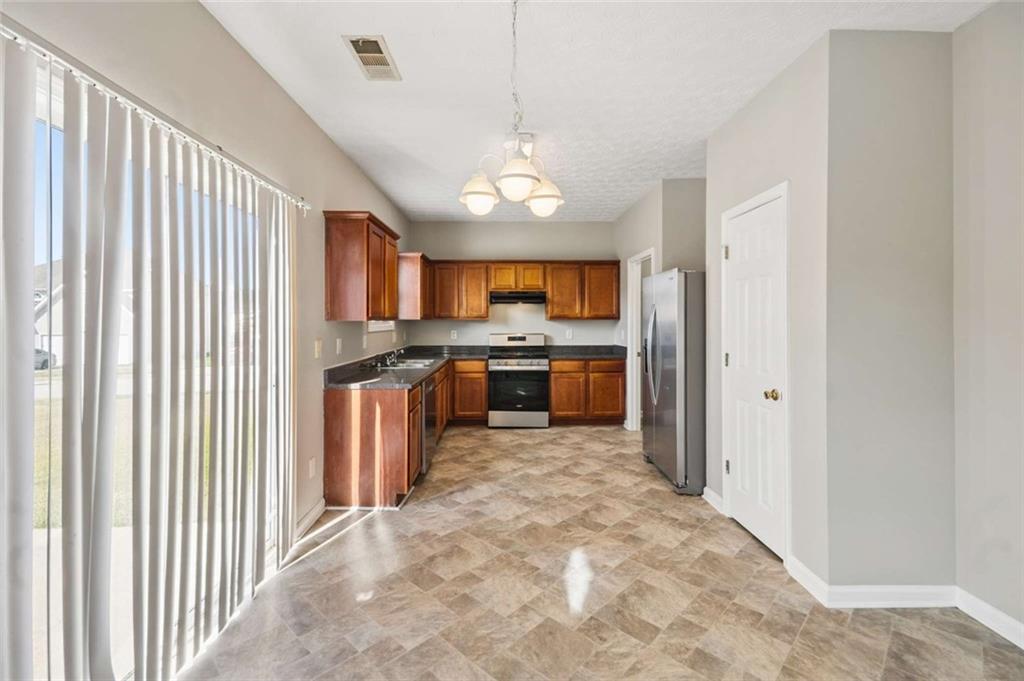 11611 Kades Trail Hampton, GA 30228 - Photo 11 of 35 Gallery Image 11