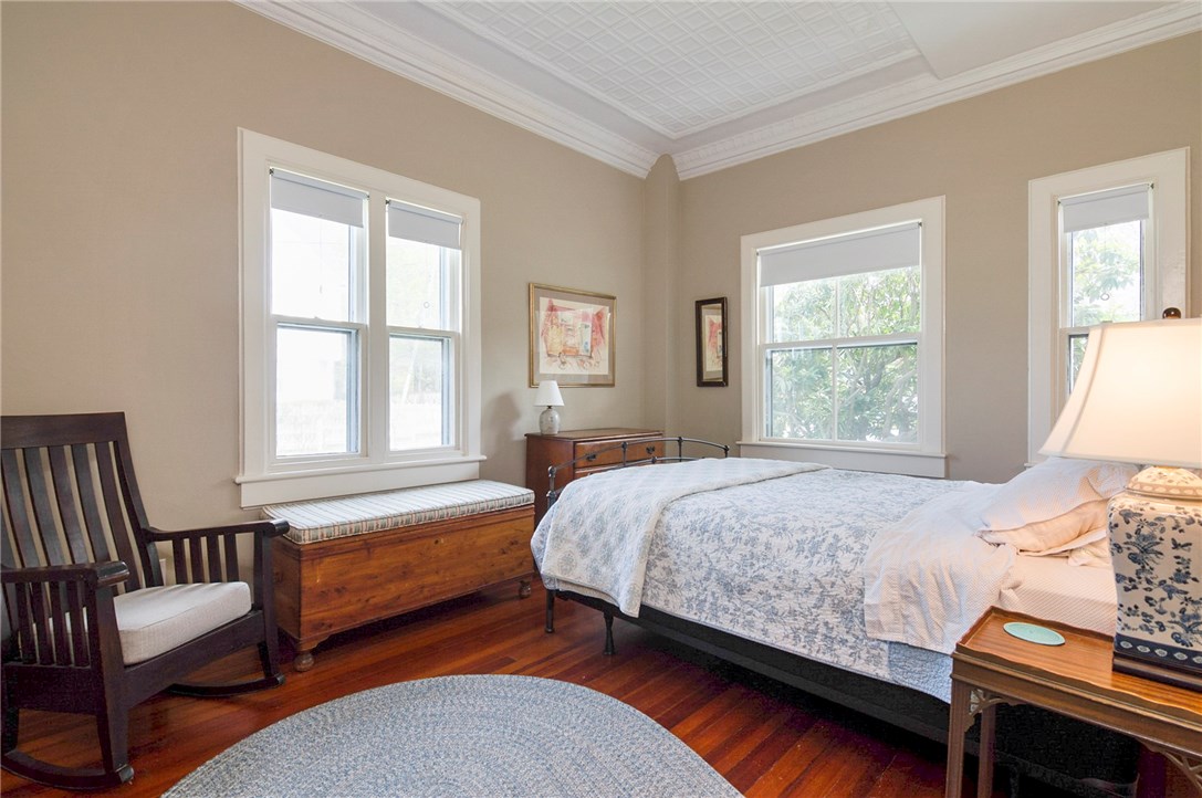 569 Spring Street, Unit 1N Newport, RI 02840 - Photo 10 of 15 Master Bedroom