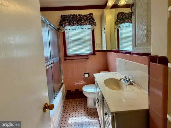 $600,000 | 721 Cedar Avenue, Haddonfield, NJ 08033