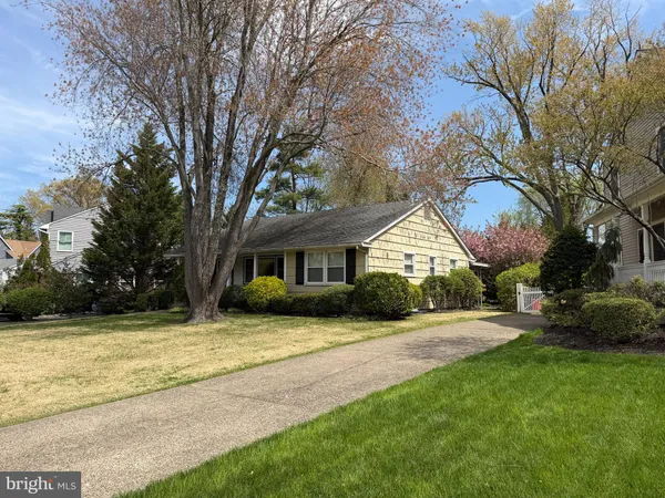 $600,000 | 721 Cedar Avenue, Haddonfield, NJ 08033