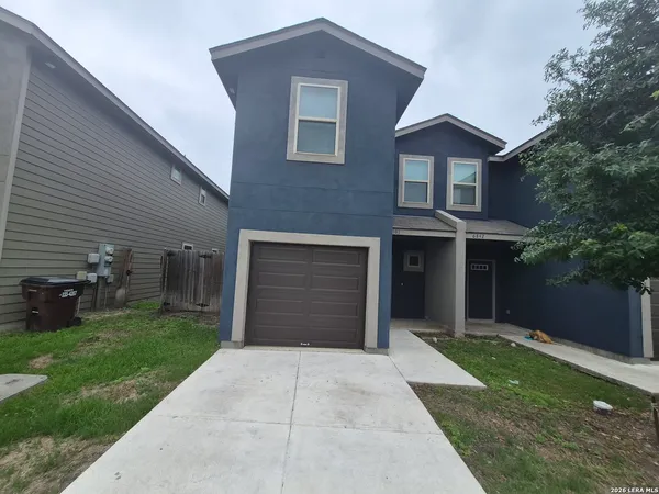$1,395 | 6842 Lakeview Dr., Unit 101, San Antonio, TX 78244