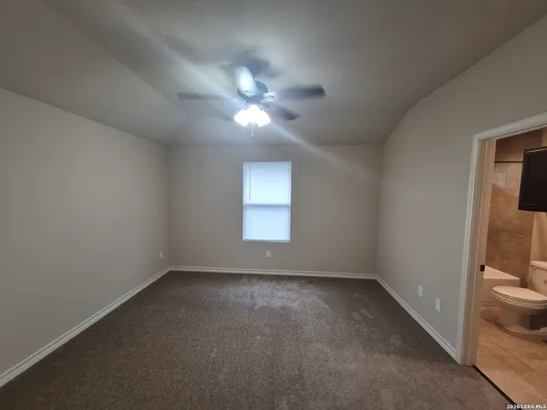 $1,395 | 6842 Lakeview Dr., Unit 101, San Antonio, TX 78244