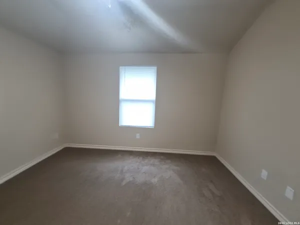 $1,395 | 6842 Lakeview Dr., Unit 101, San Antonio, TX 78244