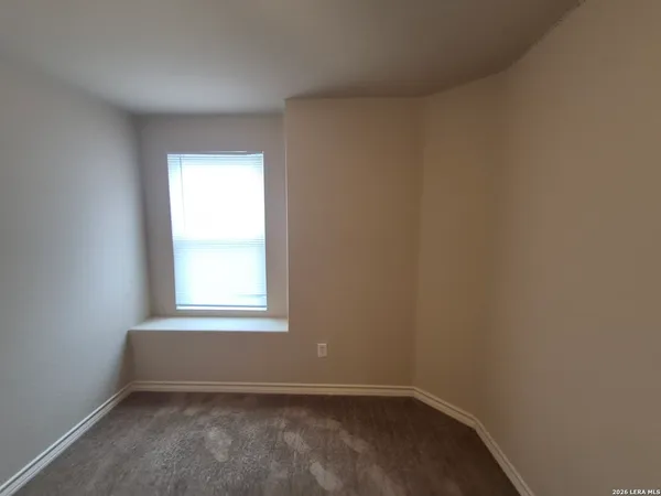 $1,395 | 6842 Lakeview Dr., Unit 101, San Antonio, TX 78244
