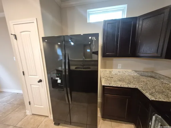 $1,395 | 6842 Lakeview Dr., Unit 101, San Antonio, TX 78244