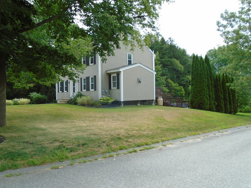 30 Central Tree Road Rutland, MA 01543 - Photo 2 of 24