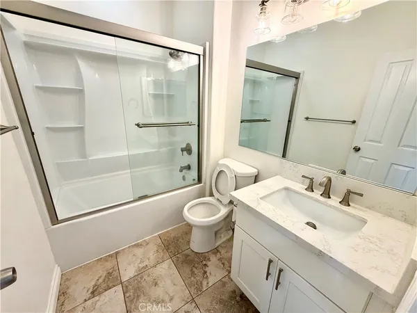 $3,950 | 501 Tropea Aisle, Irvine, CA 92606