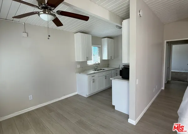 $5,586,000 | 311 West Wilson Street, Costa Mesa, CA 92627