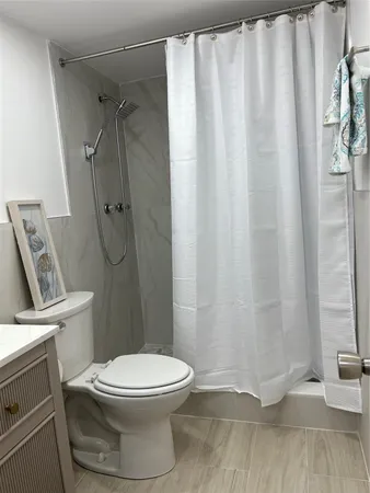 $2,200 | 3000 North Palm Aire Drive, Unit 103, Pompano Beach, FL 33069