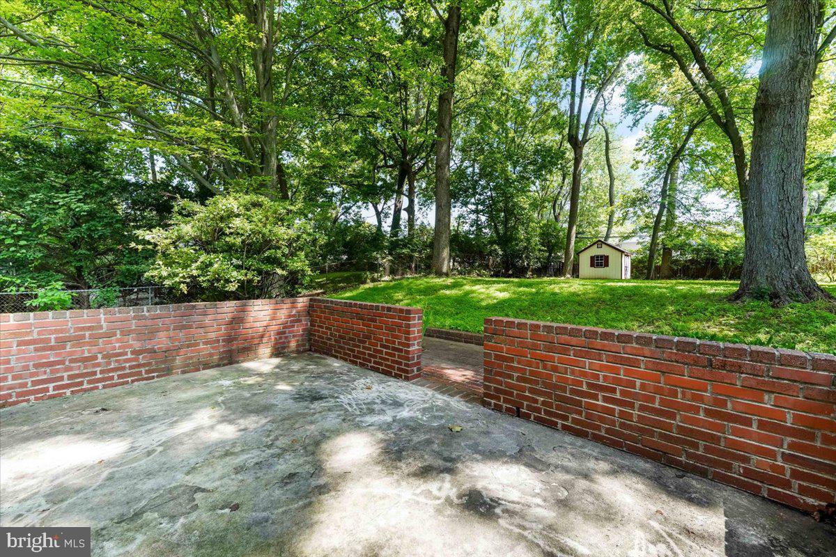 405 Warren Road West Chester, PA 19382 - Photo 6 of 31 Gallery Image 6