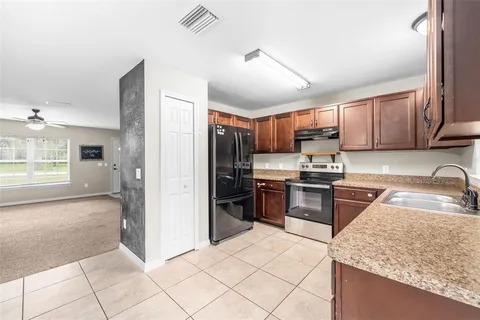 $235,000 | 14422 Southeast 27th Court, Summerfield, FL 34491