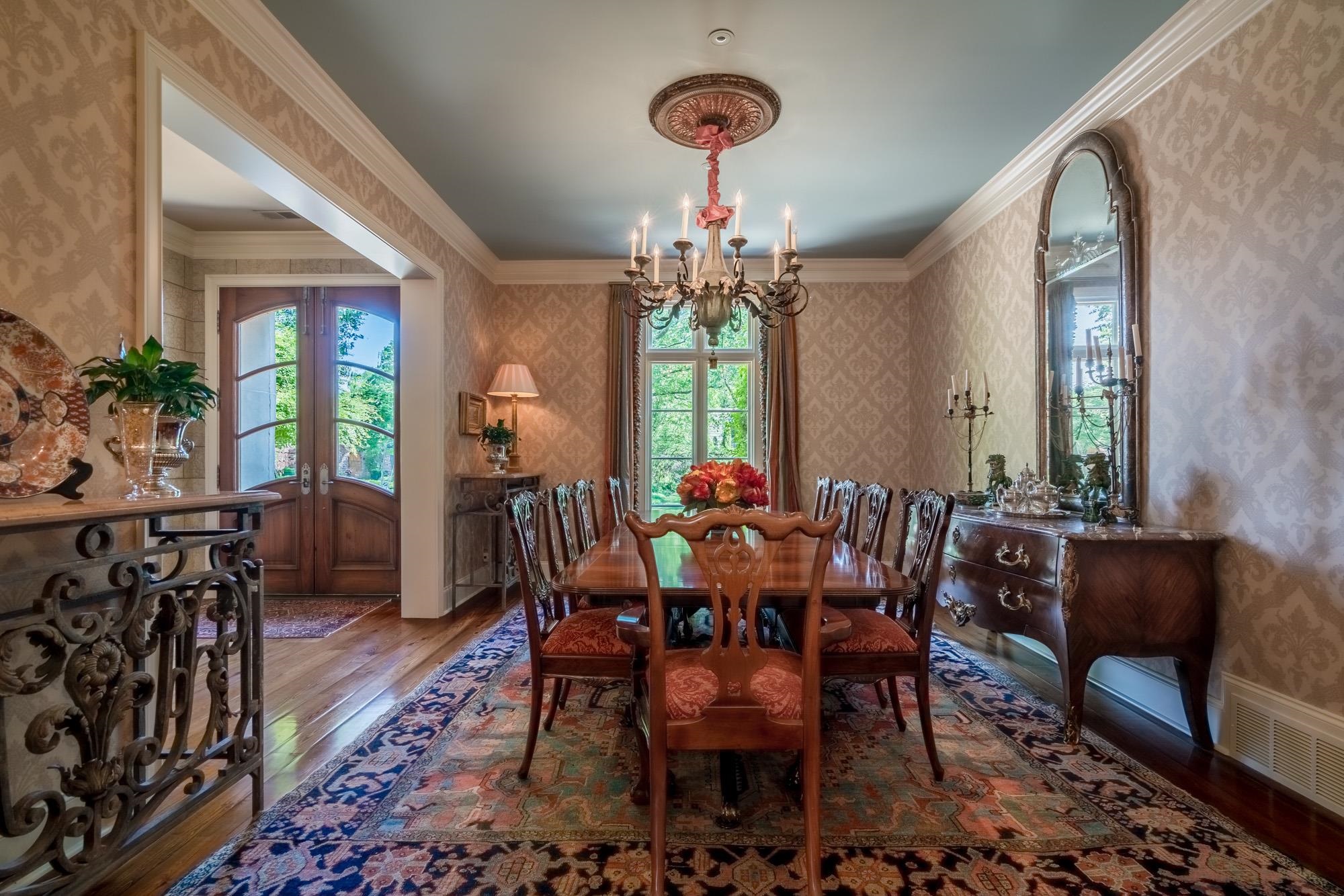 2951 Iroquois Road Memphis, TN 38111 - Photo 4 of 24 a view of a dining room with furniture and a chandelier