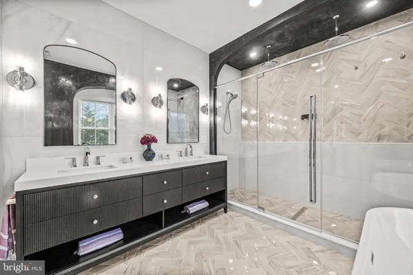 $1,999,000 | 110 Avondale Avenue, Haddonfield, NJ 08033