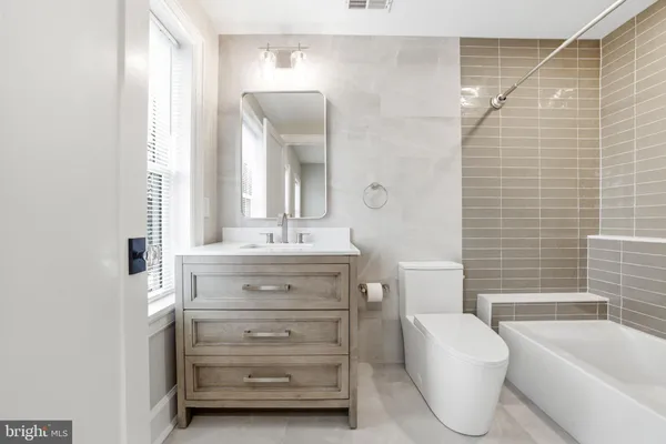 $1,999,000 | 110 Avondale Avenue, Haddonfield, NJ 08033