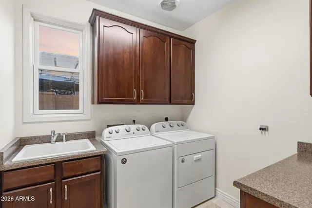 $1,250,000 | 921 East Canyon Way, Chandler, AZ 85249