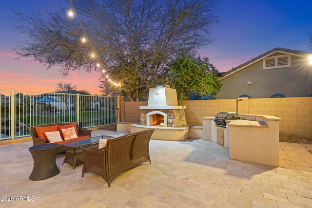 $1,250,000 | 921 East Canyon Way, Chandler, AZ 85249