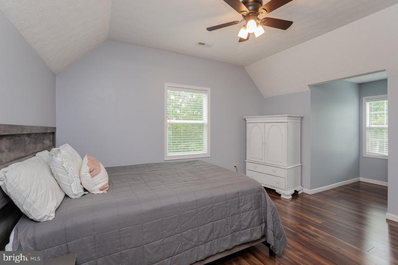 159 Park View Shenandoah, VA 22849 - Photo 36 of 66 a bedroom with a bed and window