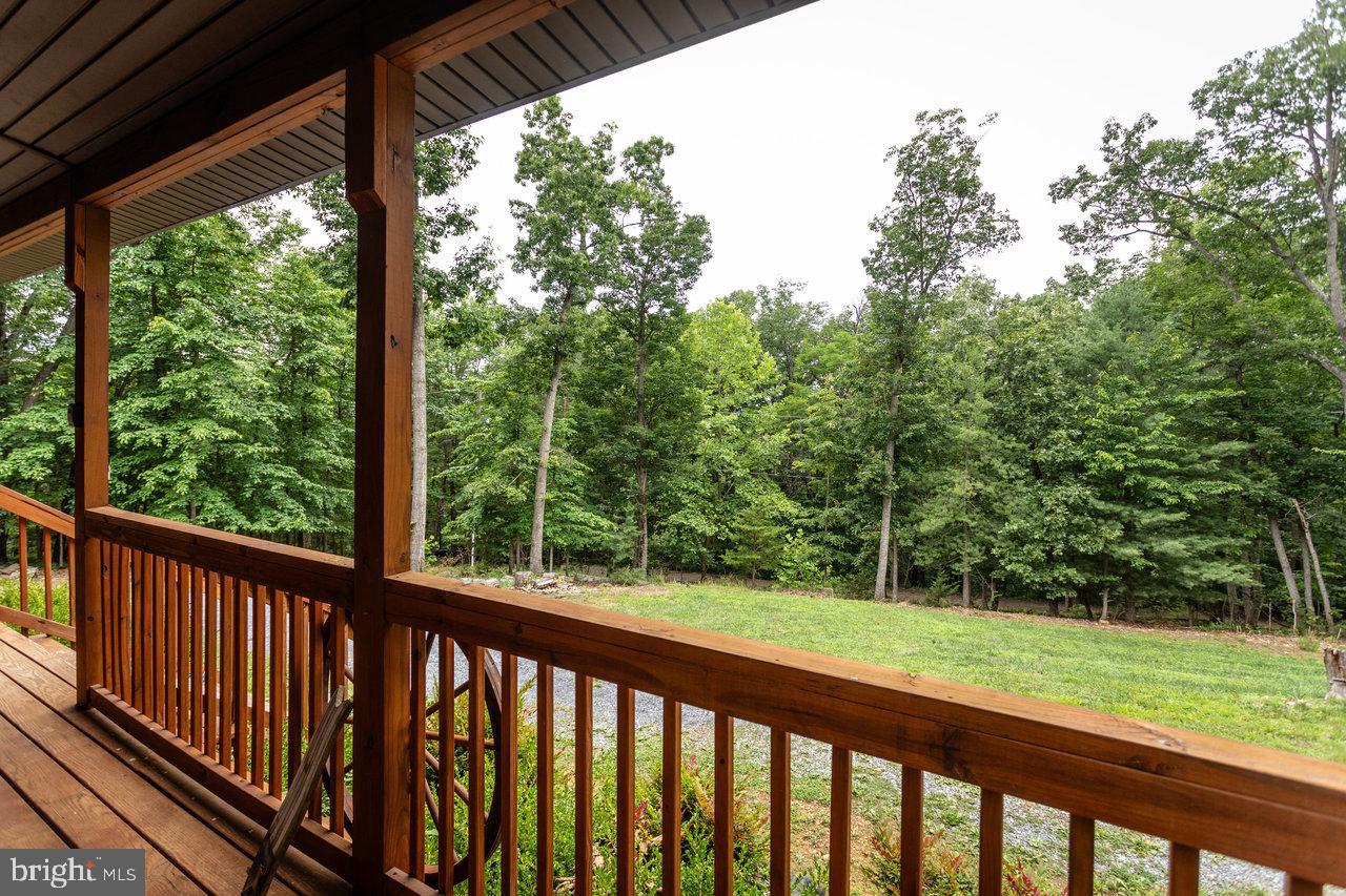 159 Park View Shenandoah, VA 22849 - Photo 4 of 66