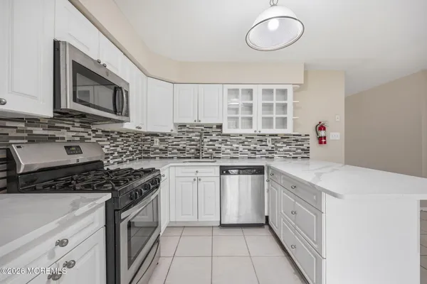 $510,000 | 253 Colby Place, Morganville, NJ 07751