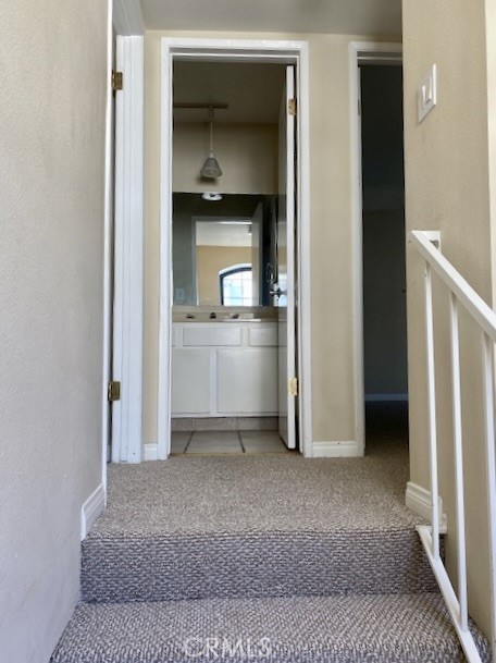 8105 Redlands Street, Unit 107 Playa del Rey, CA 90293 - Photo 20 of 43 a living room with a couch and a stove