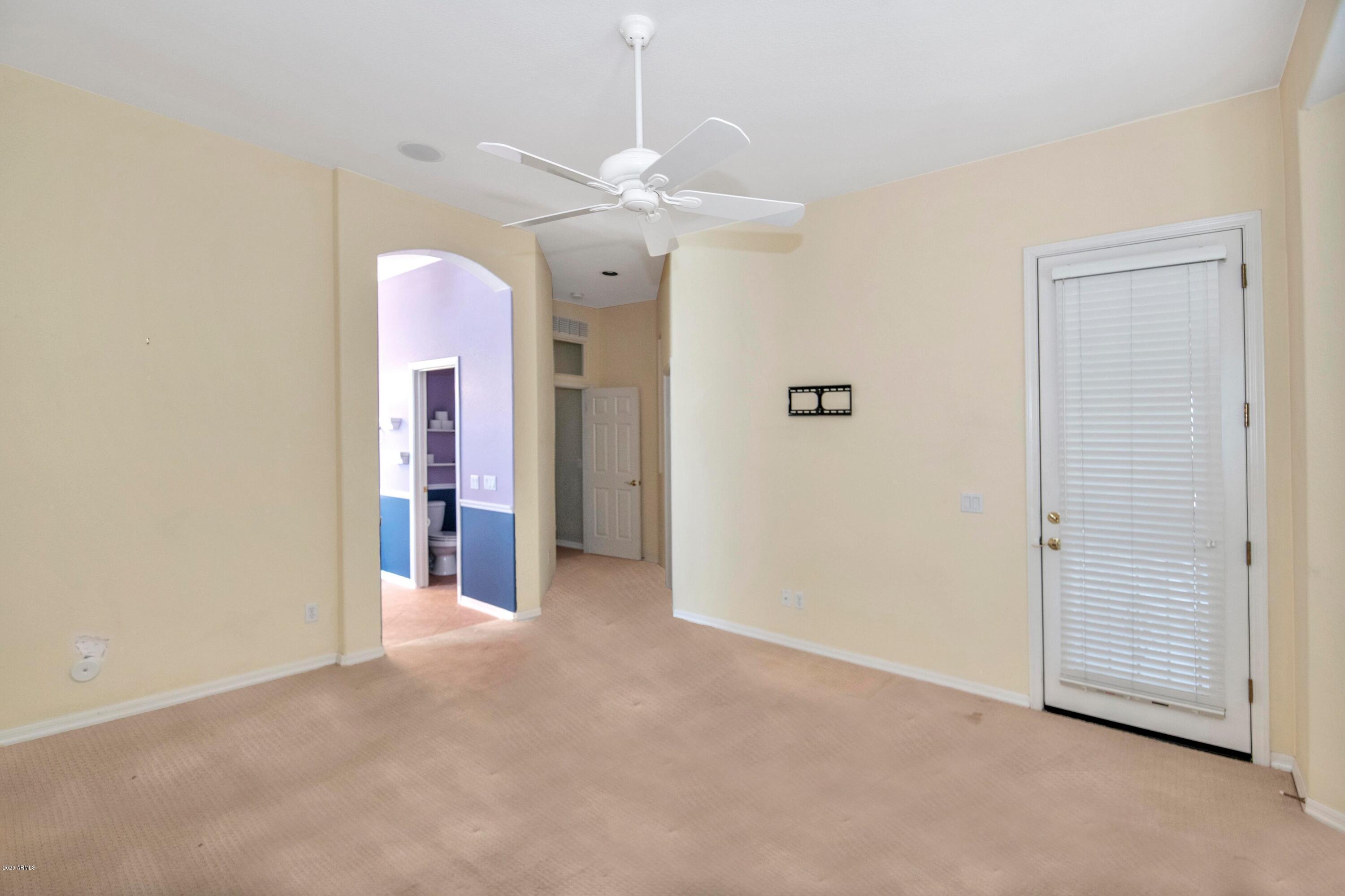 4530 East Walnut Road Gilbert, AZ 85298 - Photo 17 of 52 4530 E Wa-019-019-DLB 7299-MLS_Size