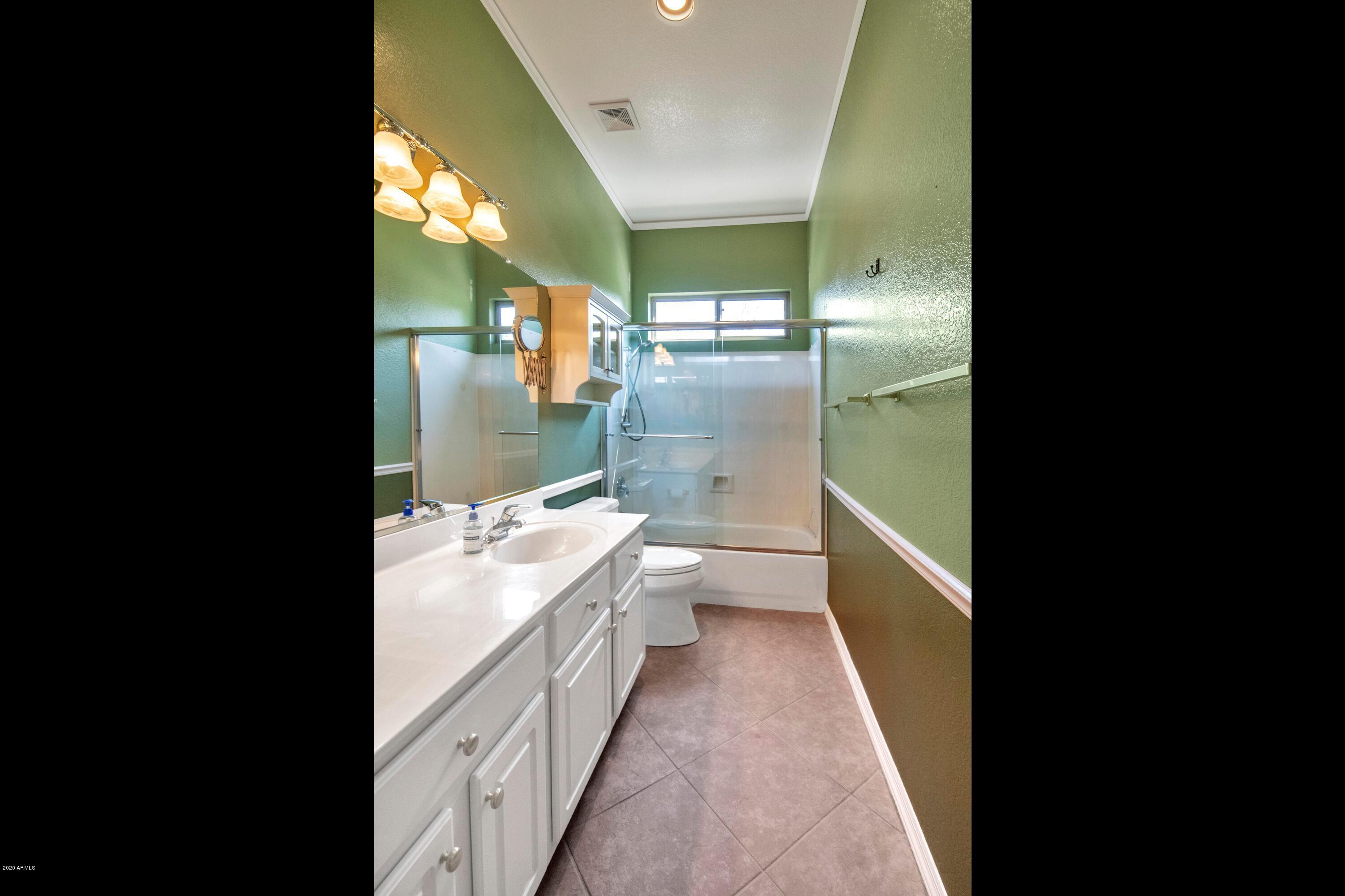 4530 East Walnut Road Gilbert, AZ 85298 - Photo 24 of 52 4530 E Wa-026-012-DLB 7291-MLS_Size