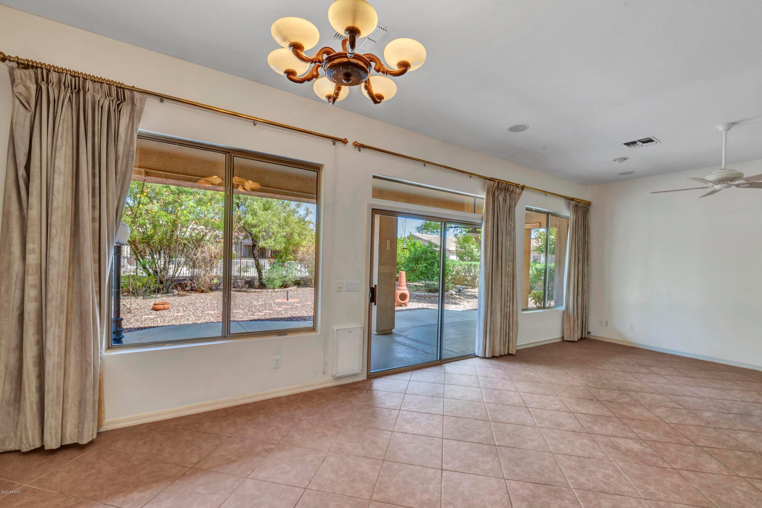 4530 East Walnut Road Gilbert, AZ 85298 - Photo 9 of 52 4530 E Wa-011-041-DLB 7328-MLS_Size