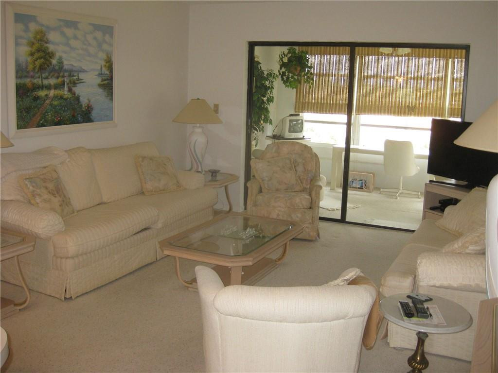 9355 Southwest 8th Street, Unit 412 Boca Raton, FL 33428 - Photo 5 of 20 Photo 5