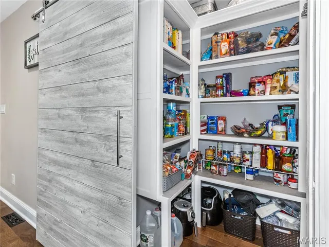 $289,900 | 30 Lake Drive, Troy, IL 62294