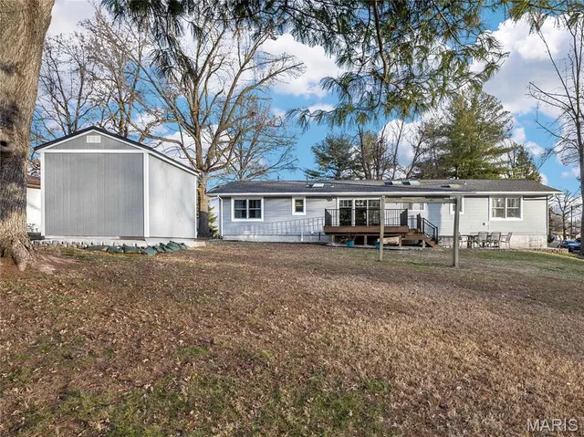 $289,900 | 30 Lake Drive, Troy, IL 62294