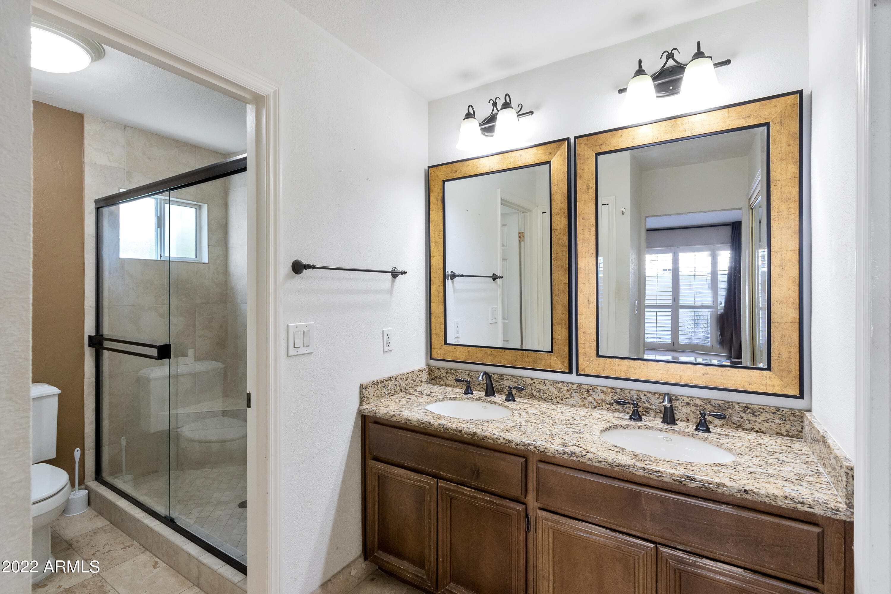 5443 North 25th Street Phoenix, AZ 85016 - Photo 12 of 18 Master Bath
