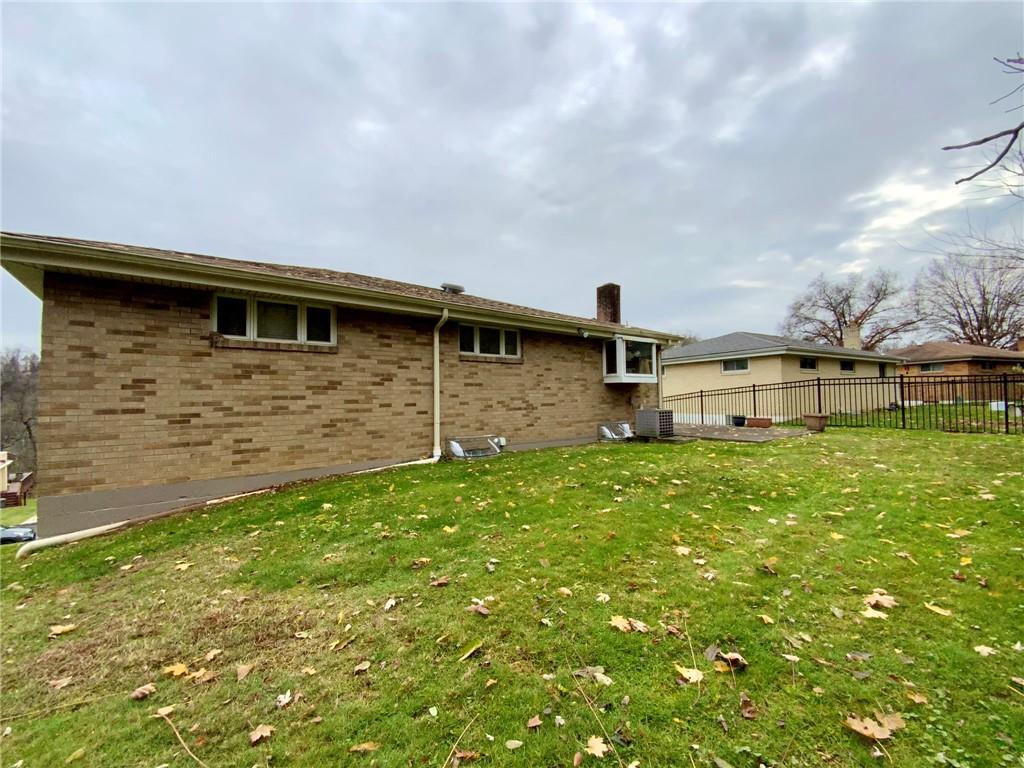 86 Thorncrest Drive McKees Rocks, PA 15136 - Photo 19 of 25