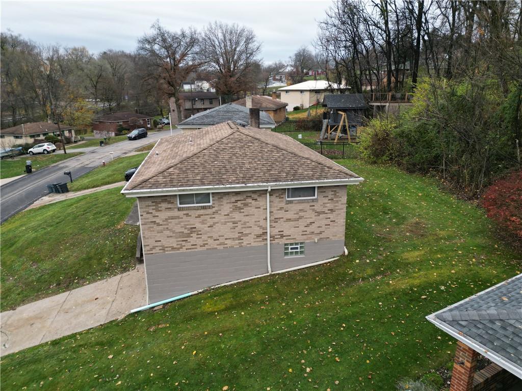 86 Thorncrest Drive McKees Rocks, PA 15136 - Photo 23 of 25