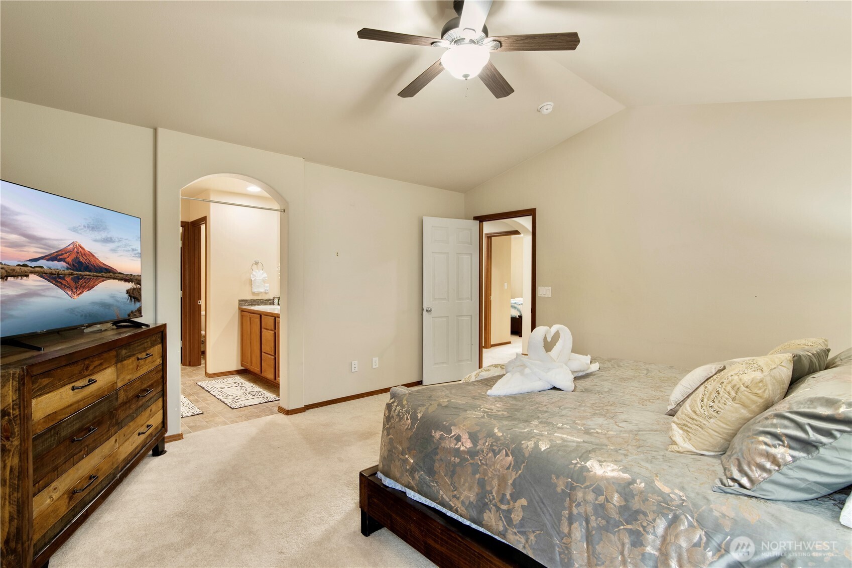 4115 228th Place South East Bothell, WA 98021 - Photo 16 of 28