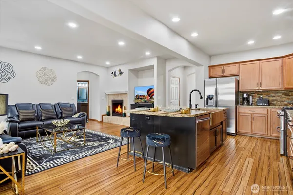 $1,199,990 | 4115 228th Place South East, Bothell, WA 98021