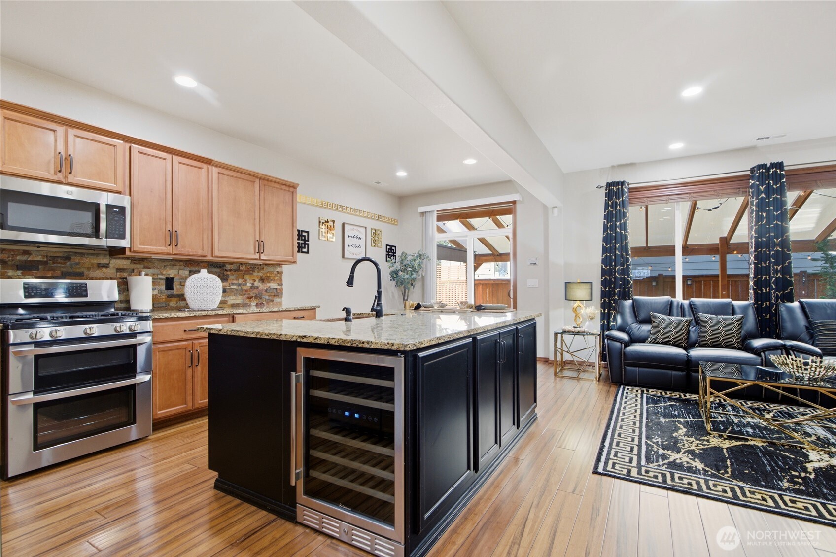 4115 228th Place South East Bothell, WA 98021 - Photo 7 of 37
