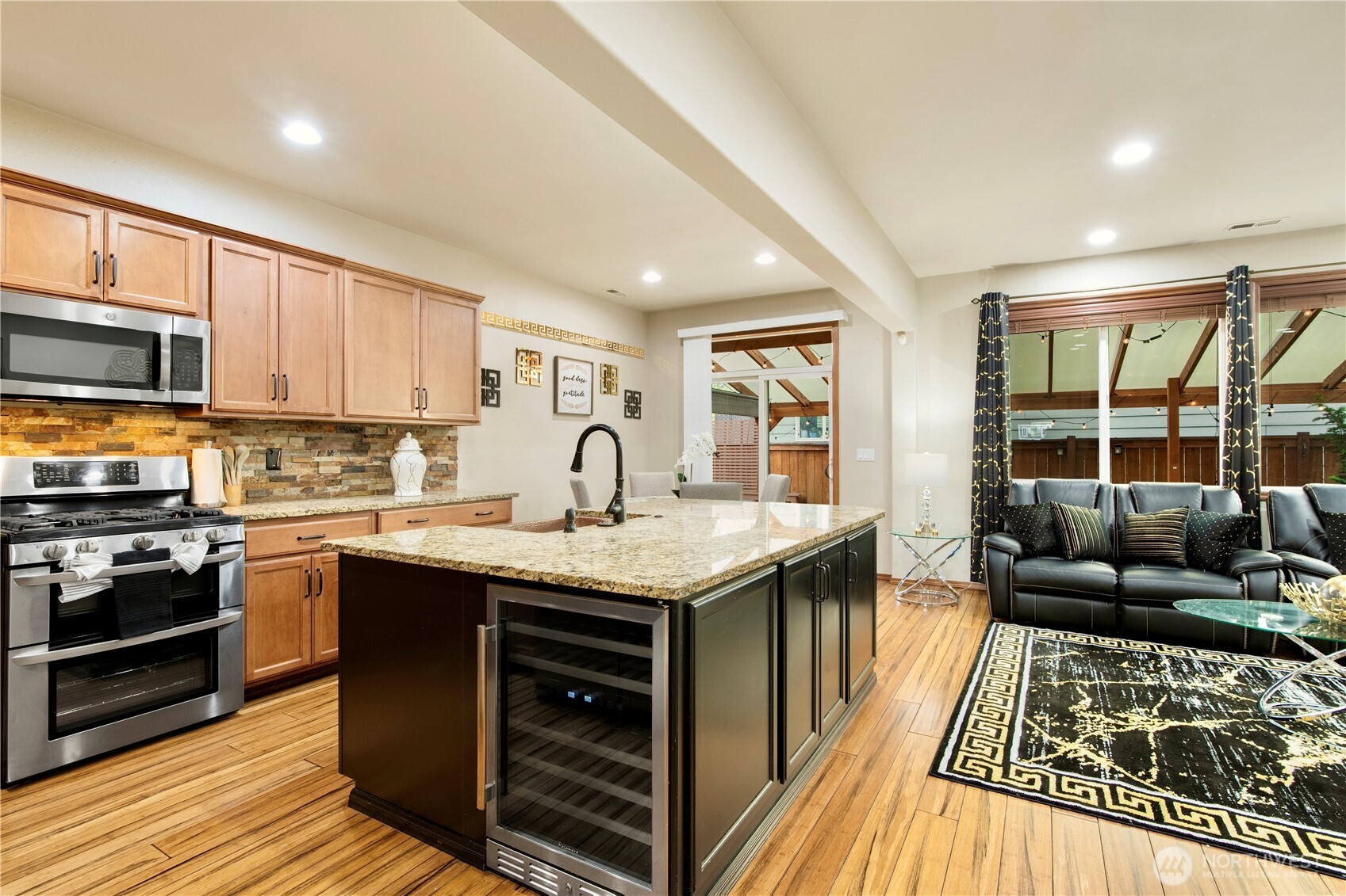 4115 228th Place South East Bothell, WA 98021 - Photo 7 of 28