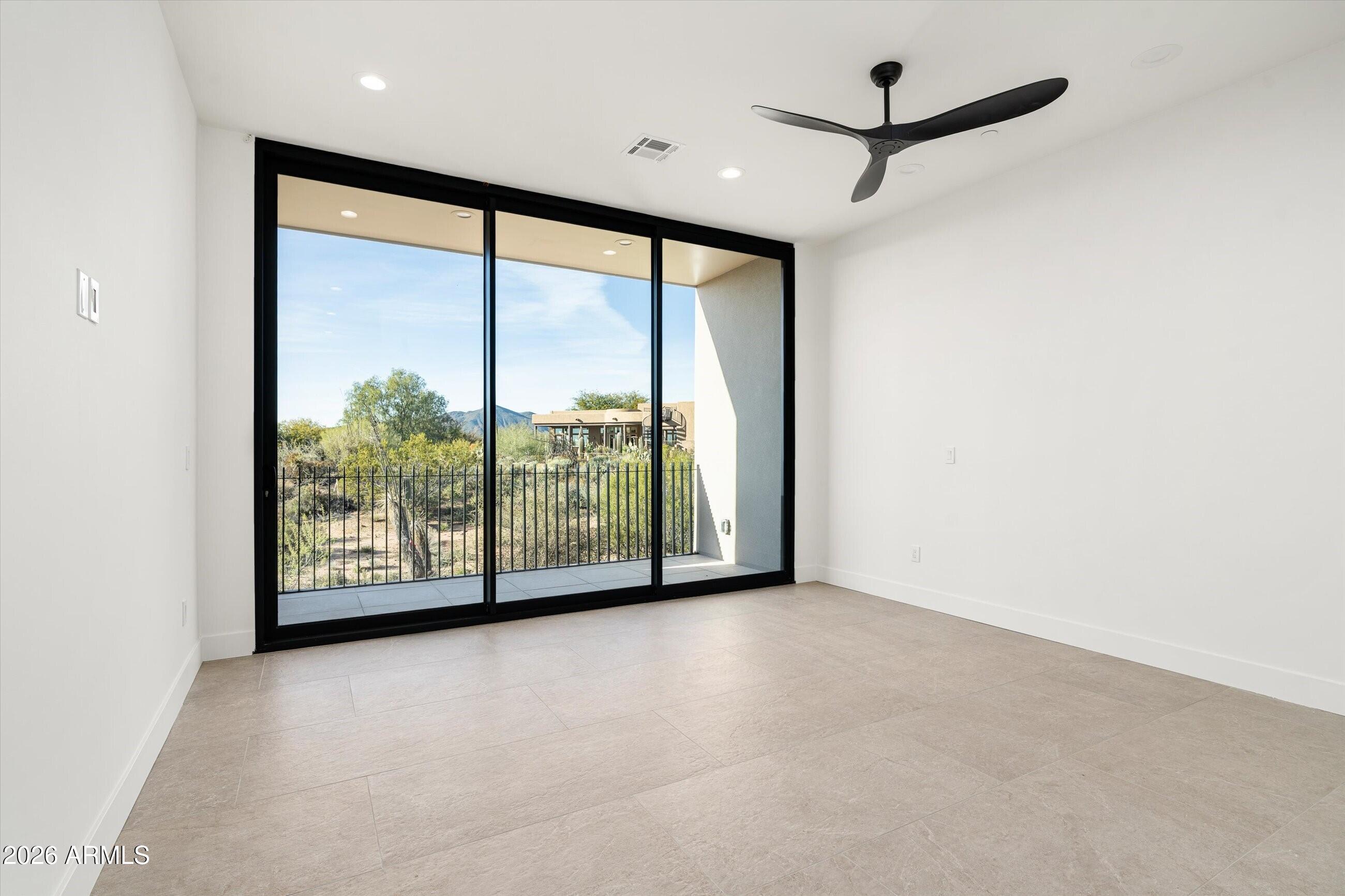 10948 East Rising Sun Drive Scottsdale, AZ 85262 - Photo 31 of 55 031_Guest Room