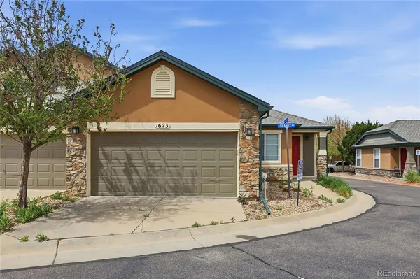 $384,950 | 1623 North Granby Way, Aurora, CO 80011