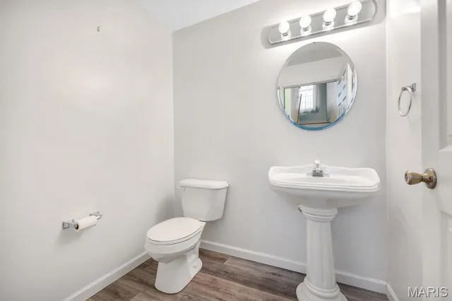 $874,900 | 101 Half Moon Bay Lane, Ballwin, MO 63011